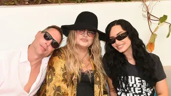 Are Gays Superior? Jennifer Coolidge Thinks So