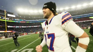 Add Expectant Father to Allen's List of Achievements in Buffalo, After Steinfeld Announces Pregnancy